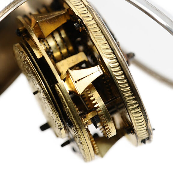 English pair-cased watch with simple rotating automaton Circa 1720 English pair-cased watch with simple rotating automaton Circa 1720
