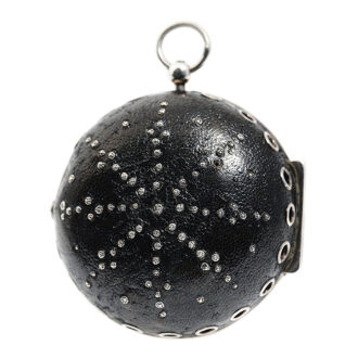 English silver pair-cased verge pocket watch with alarm Circa 1710