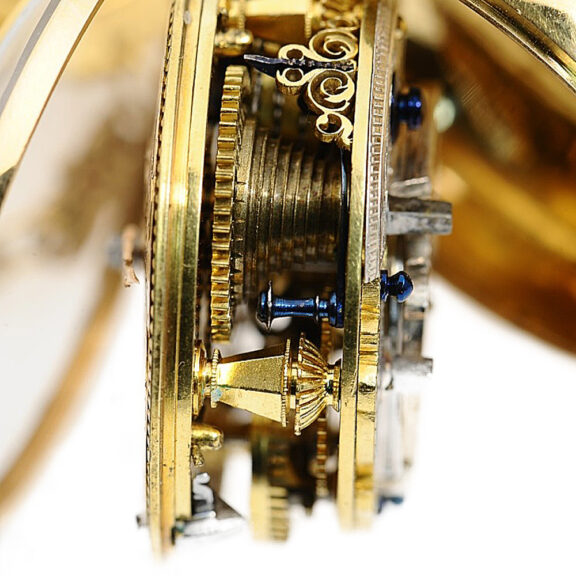 English verge pocket watch with repoussé decoration Circa 1730 English verge pocket watch with repoussé decoration Circa 1730