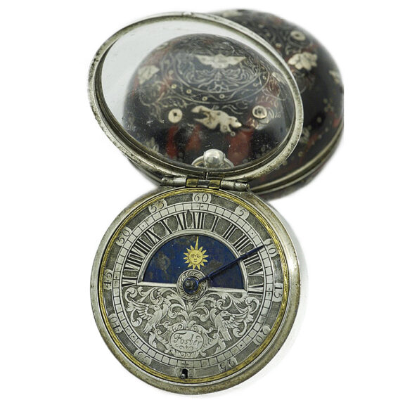 English pair-cased watch with silver champlevé dial Circa 1695 English pair-cased watch with silver champlevé dial Circa 1695
