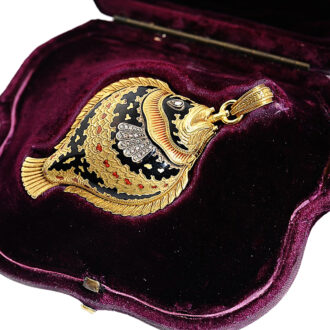 Swiss gold fob watch in the form of an ornamental fish Circa 1890