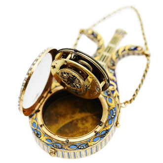 Swiss highly decorative fob watch in the shape of a lyre Circa 1780
