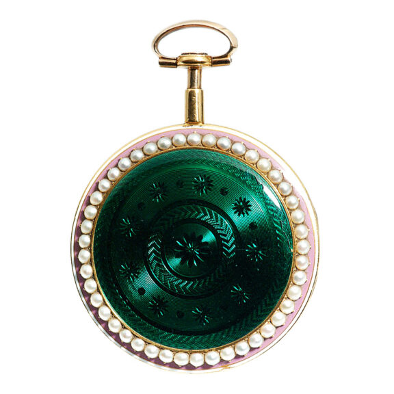 English gold enamel watch studded with half pearls Circa 1810 English gold enamel watch studded with half pearls Circa 1810