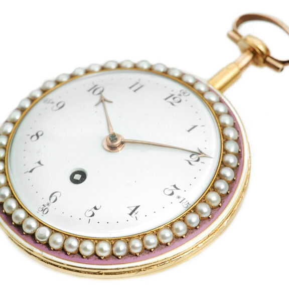 English gold enamel watch studded with half pearls Circa 1810 English gold enamel watch studded with half pearls Circa 1810