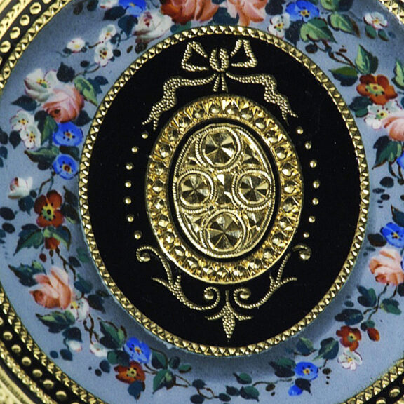 Swiss exquisite and small gold enamel pocket watch Circa 1871 Swiss exquisite and small gold enamel pocket watch Circa 1871