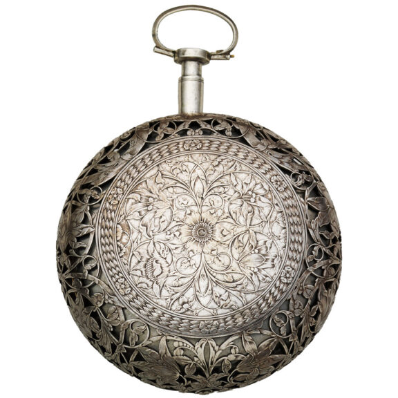 English silver oignon watch with single-hand and alarm Circa 1680 English silver oignon watch with single-hand and alarm Circa 1680