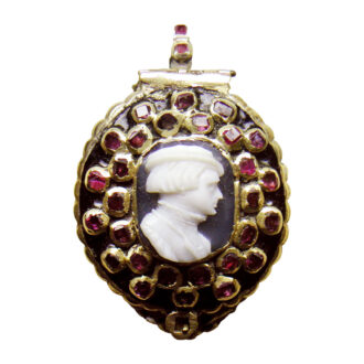Unusual German agate-cameo verge pocket watch Circa 1650