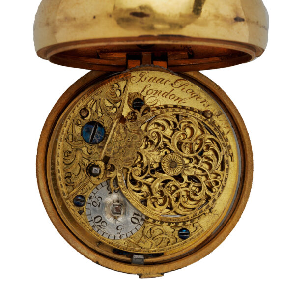 English pinchbeck watch in tortoiseshell pair cases from the 18th century English pinchbeck watch in tortoiseshell pair cases from the 18th century