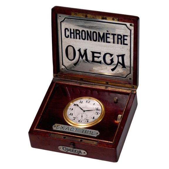 Swiss Brazilian rosewood cabinet chronometer Circa 1925