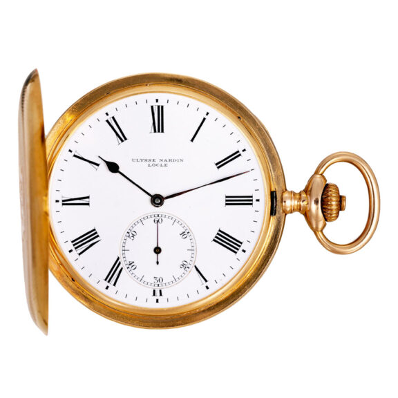 Swiss 18k gold hunting-cased keyless pocket watch Circa 1915