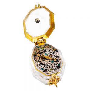 German rock crystal single handed pendant watch Circa 1600
