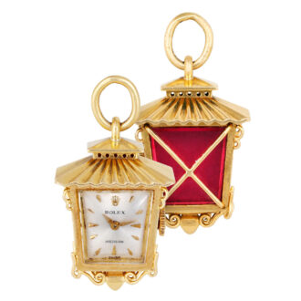 Swiss 18K gold lantern-form lever pendant watch Circa 1955