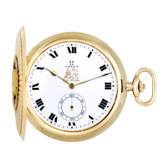 Swiss gold watch with polychrome enamel portrait Circa 1928 Swiss gold watch with polychrome enamel portrait Circa 1928