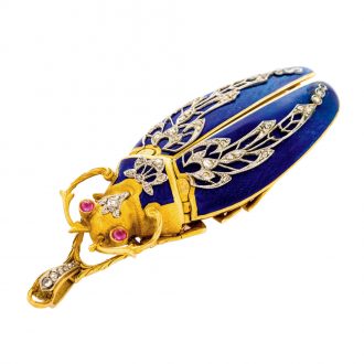 Fine Swiss beetle-form keyless cylinder pendant watch Circa 1900 Fine Swiss beetle-form keyless cylinder pendant watch Circa 1900