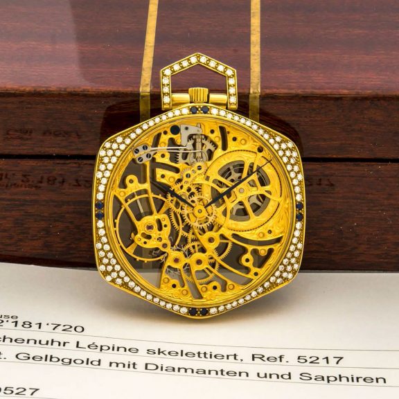 Very fine Swiss 18K gold, diamond and sapphire set watch Circa 1989 Very fine Swiss 18K gold, diamond and sapphire set watch Circa 1989