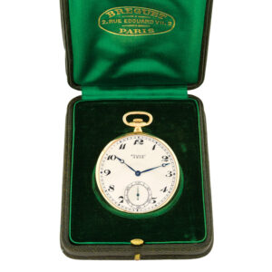 Very fine Swiss 18K gold keyless lever pocket watch Circa 1925