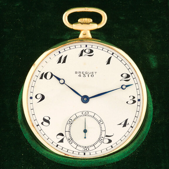 Very fine Swiss 18K gold keyless lever pocket watch Circa 1925 Very fine Swiss 18K gold keyless lever pocket watch Circa 1925