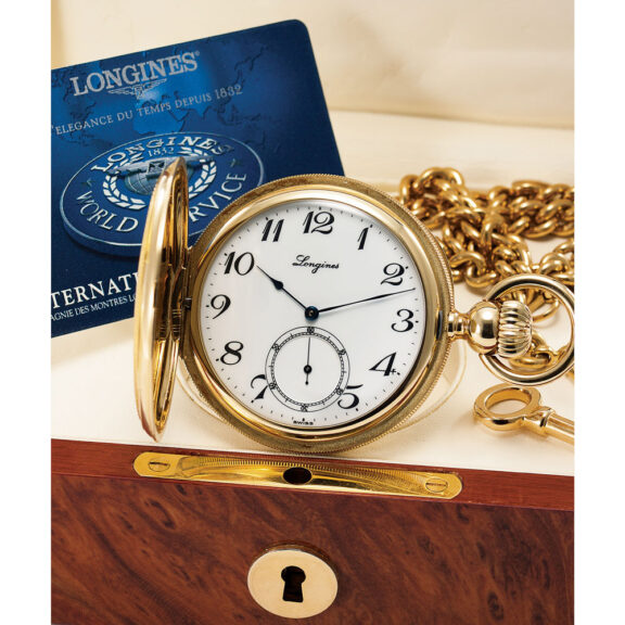 Swiss 18K gold hunting cased keyless lever watch Circa 1995 Swiss 18K gold hunting cased keyless lever watch Circa 1995
