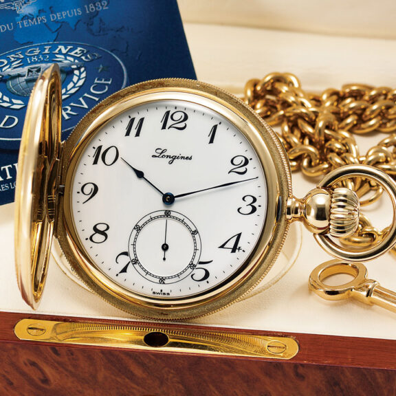 Swiss 18K gold hunting cased keyless lever watch Circa 1995