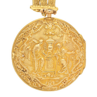 English gold pair case verge with repousse decoration Circa 1720