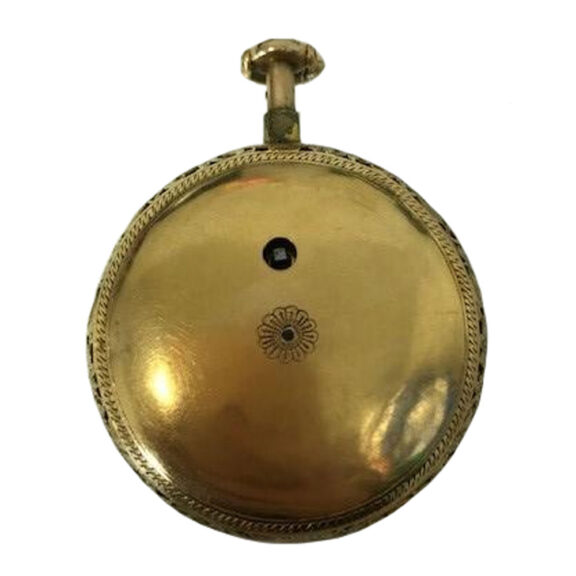 English gold pair cased repoussé quarter repeater Circa 1740 English gold pair cased repoussé quarter repeater Circa 1740