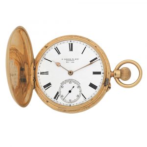 English 18K gold hunting cased keyless pocket watch Circa 1900
