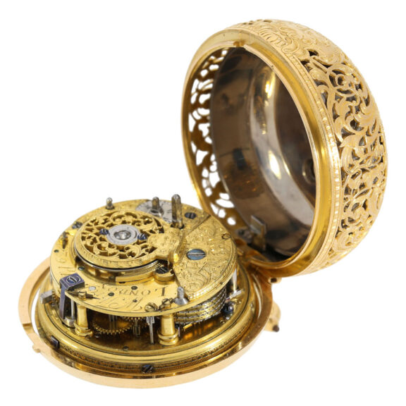 Half quarter repeater with interchangeable cases Circa 1733 Half quarter repeater with interchangeable cases Circa 1733