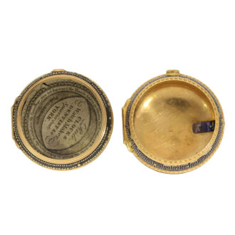 Half quarter repeater with interchangeable cases Circa 1733