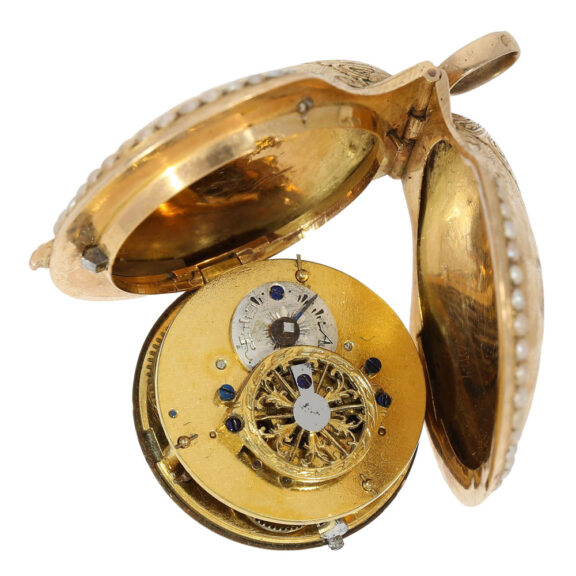 Rare French gold and pearl set shell shaped verge Circa 1800 Rare French gold and pearl set shell shaped verge Circa 1800