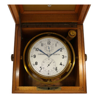 Brass deck chronometer with power reserve from the 40's
