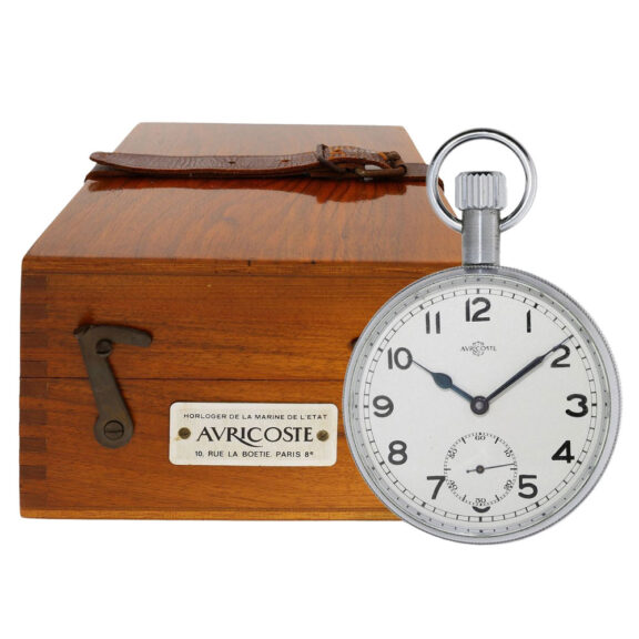 French torpedo boat marine deck chronometer Circa 1945 French torpedo boat marine deck chronometer Circa 1945