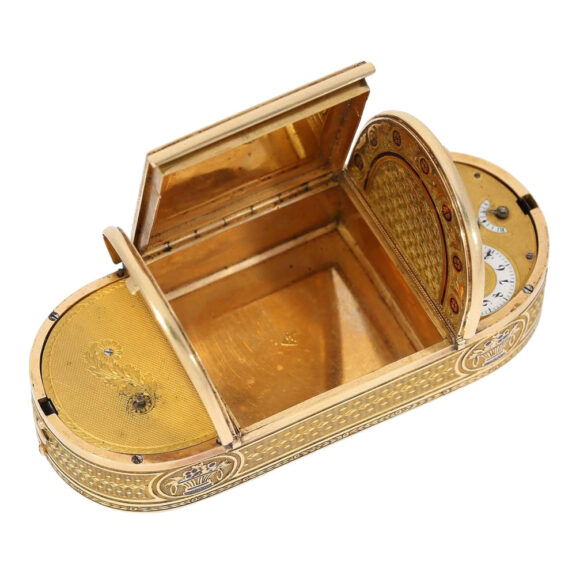 Swiss snuffbox with watch and musical movement Circa 1810 Swiss snuffbox with watch and musical movement Circa 1810