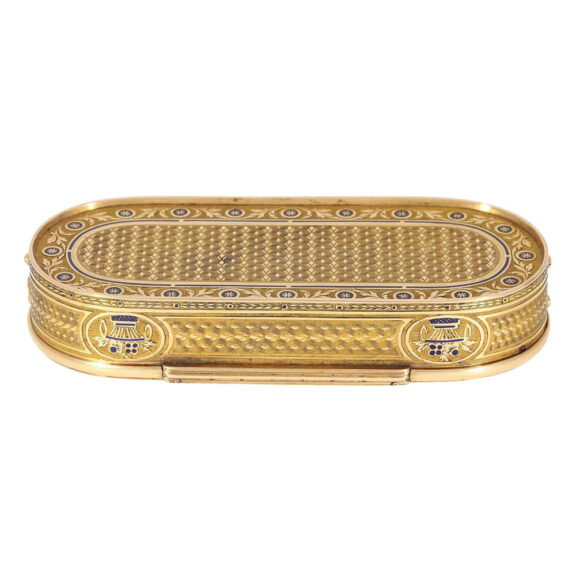 Swiss snuffbox with watch and musical movement Circa 1810 Swiss snuffbox with watch and musical movement Circa 1810