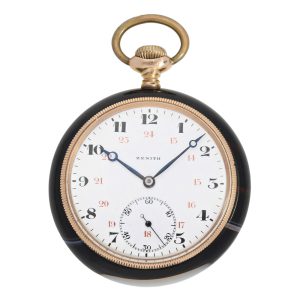 Very decorative Swiss agate and rose gold lever watch Circa 1920
