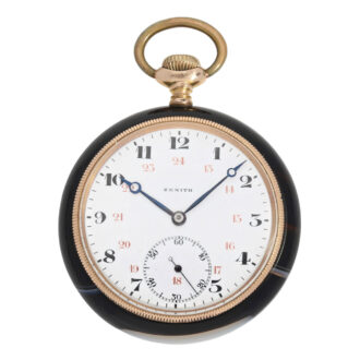 Very decorative Swiss agate and rose gold lever watch Circa 1920