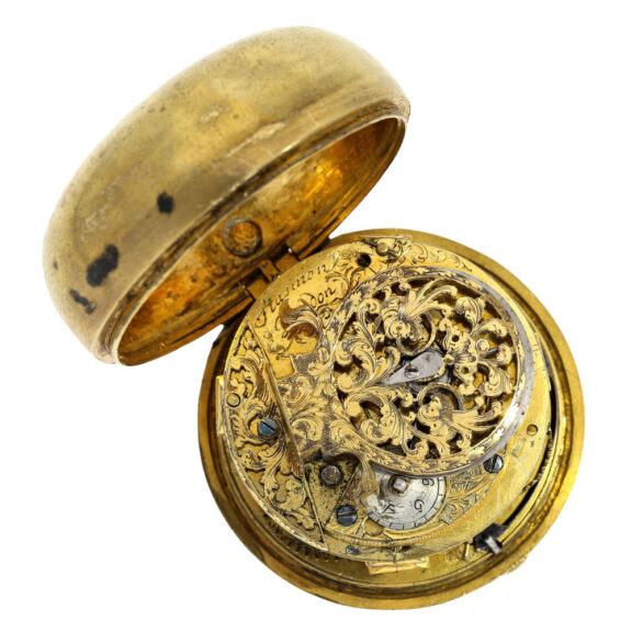 lnteresting English gold-plated oignon watch with date Circa 1700 lnteresting English gold-plated oignon watch with date Circa 1700