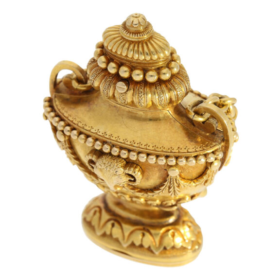 Swiss form watch with signet and two poison compartments Circa 1800 Swiss form watch with signet and two poison compartments Circa 1800