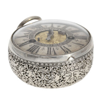 Swiss single-handed oignon watch with alarm Circa 1675-1680 Swiss single-handed oignon watch with alarm Circa 1675-1680