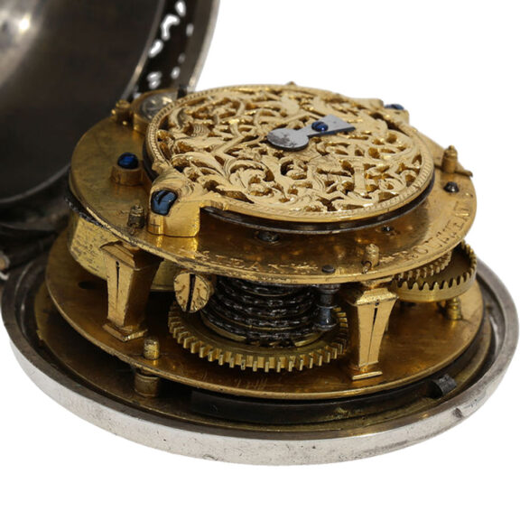 Swiss single-handed oignon watch with alarm Circa 1675-1680 Swiss single-handed oignon watch with alarm Circa 1675-1680