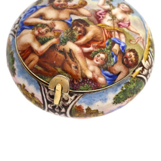 French gold School of Blois miniature pendant watch Circa 1640-1650
