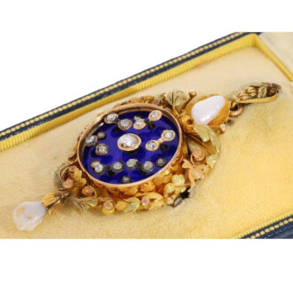 Swiss gold brooch pendant watch with automaton Circa 1860