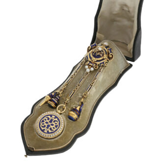 Very fine French cylinder with matching chatelaine Circa 1820 Very fine French cylinder with matching chatelaine Circa 1820