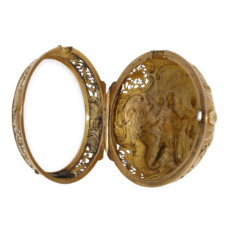 Swiss rose gold repeating repoussé verge watch Circa 1740