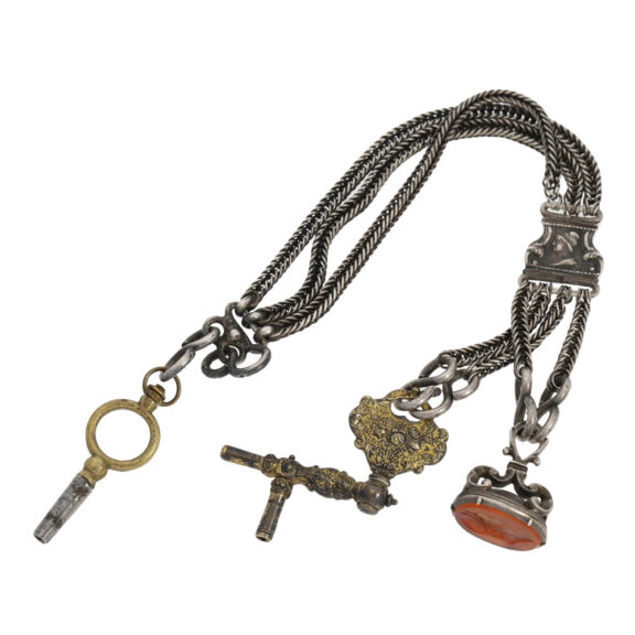 French silver pair cased repeating oignon coach watch Circa 1700 French silver pair cased repeating oignon coach watch Circa 1700