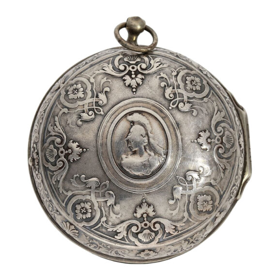 Large French silver verge oignon pocket watch Circa 1690 Large French silver verge oignon pocket watch Circa 1690