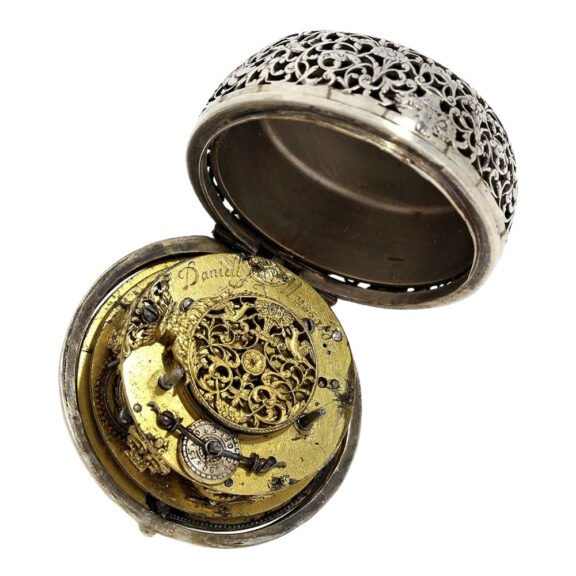 English pair cased single-handed verge with alarm Circa 1686-1689 English pair cased single-handed verge with alarm Circa 1686-1689