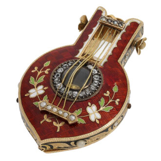 Extremely rare Swiss 18K gold lyra-shaped pendant watch Circa 1810 Extremely rare Swiss 18K gold lyra-shaped pendant watch Circa 1810