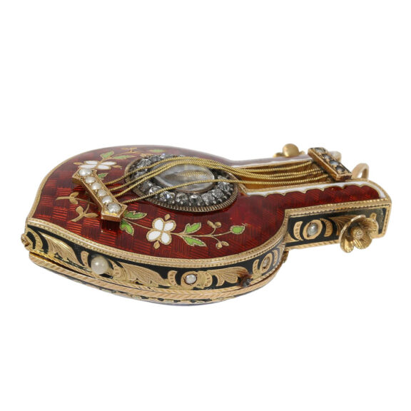 Extremely rare Swiss 18K gold lyra-shaped pendant watch Circa 1810 Extremely rare Swiss 18K gold lyra-shaped pendant watch Circa 1810