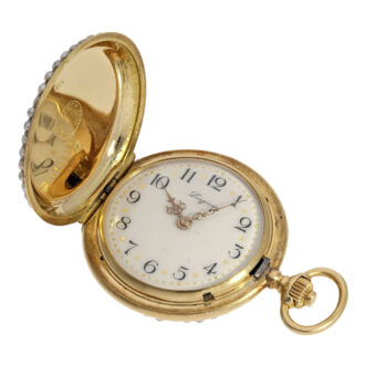 Swiss gold hunting cased Art Nouveau lever watch Circa 1900 Swiss gold hunting cased Art Nouveau lever watch Circa 1900