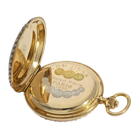 Swiss gold hunting cased Art Nouveau lever watch Circa 1900 Swiss gold hunting cased Art Nouveau lever watch Circa 1900